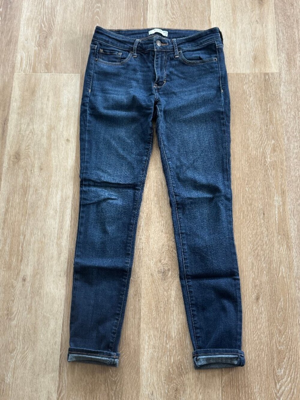 Abercrombie & Fitch A&F Women's Stretch Denim Skinny Jeans, size 26, EUC!